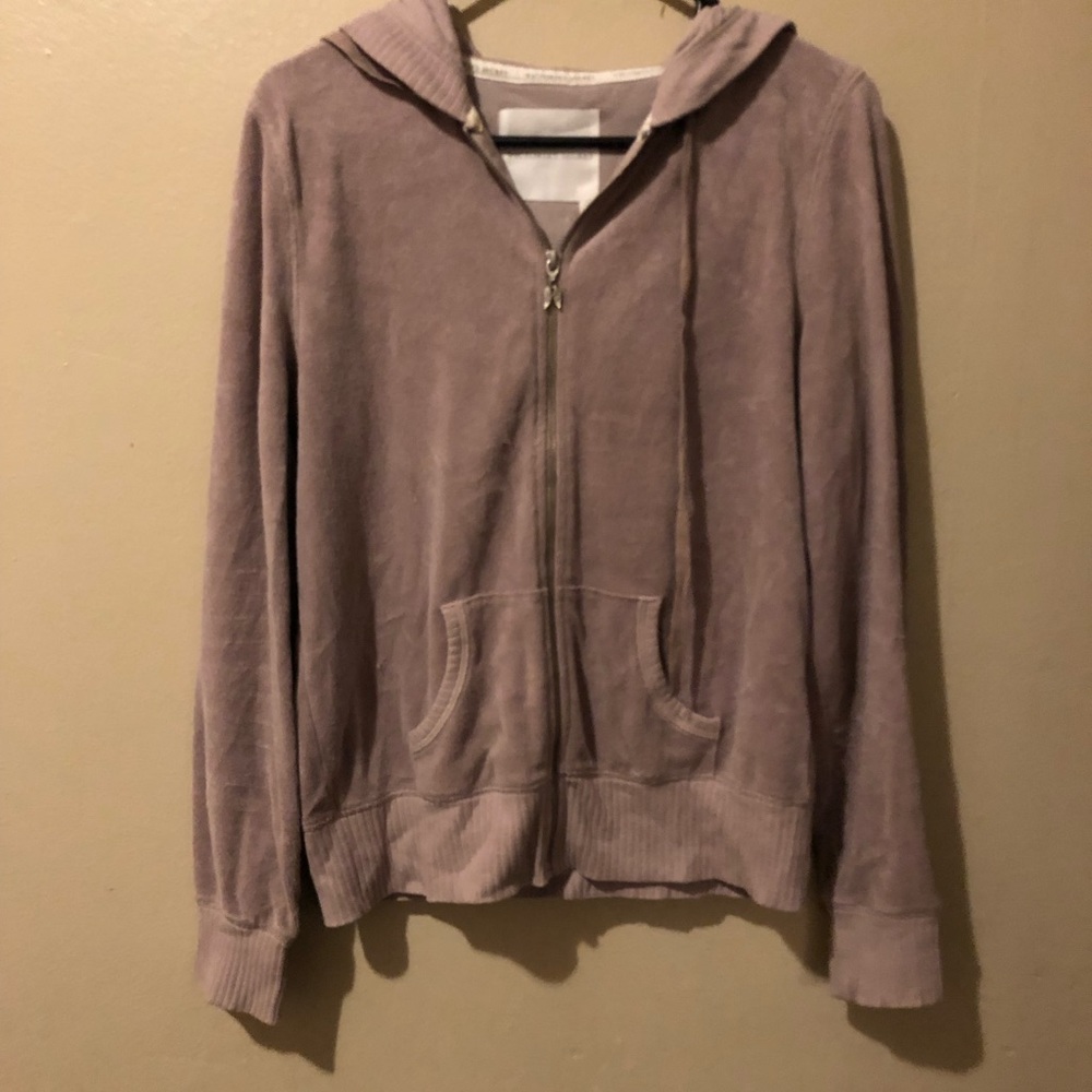 Vs zip up